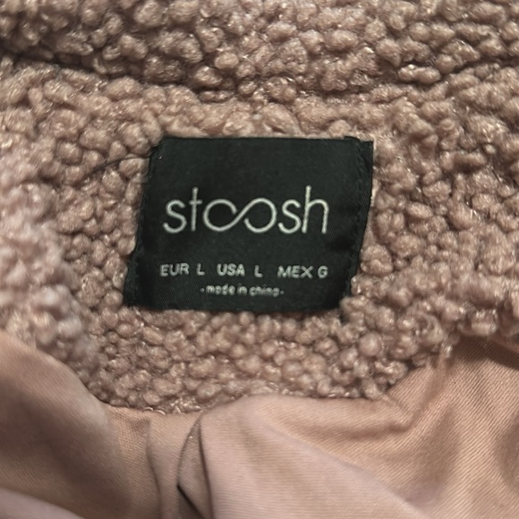 Oversized Teddy Jacket size large in dusty rose color. Excellent condition. - Picture 4 of 5